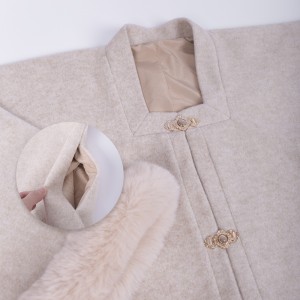 2 Styles Ming Dynasty Women Chinese Hanfu Winter Coat Square cut Collar Elegant Plush Cuff Woolen Padded Beige Jacket