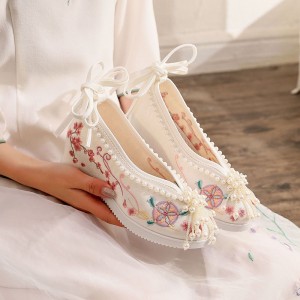 Hanfu Shoes Women Chinese Vintage Embroidered Shoes Hanfu Cheongsam Shoes White Blue Red Chinese Gift For Women Plus Size